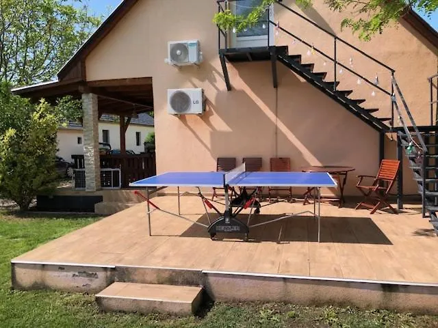 Gere House Case de vacanță *